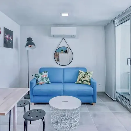 Apartmán Appt Centre Port Calme Balcon Piscine *